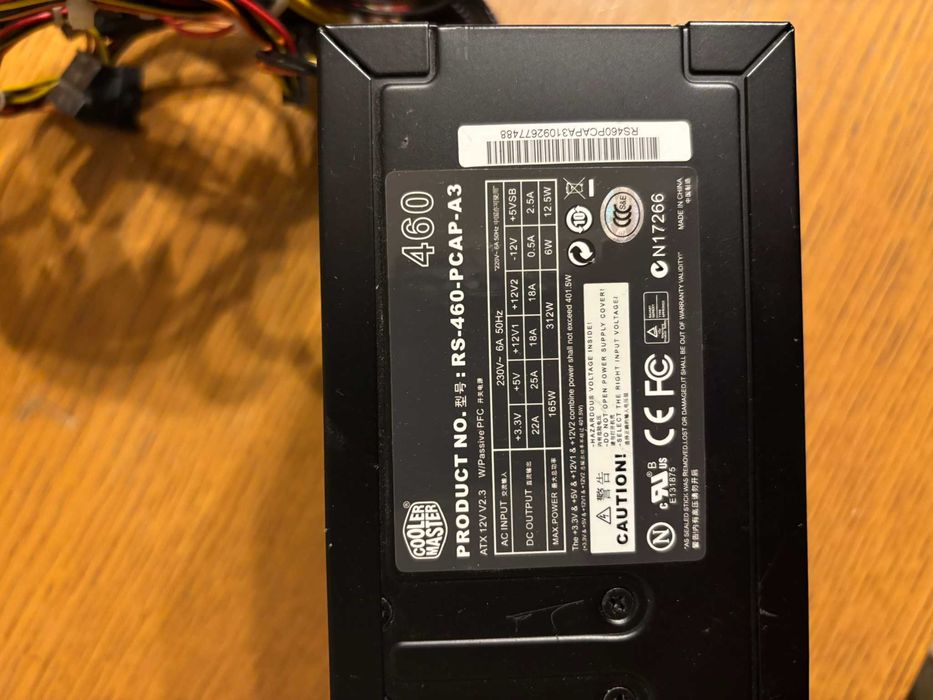 Продавам блок захранване Cooler Master 460W (RS-460-PCAP-A3)