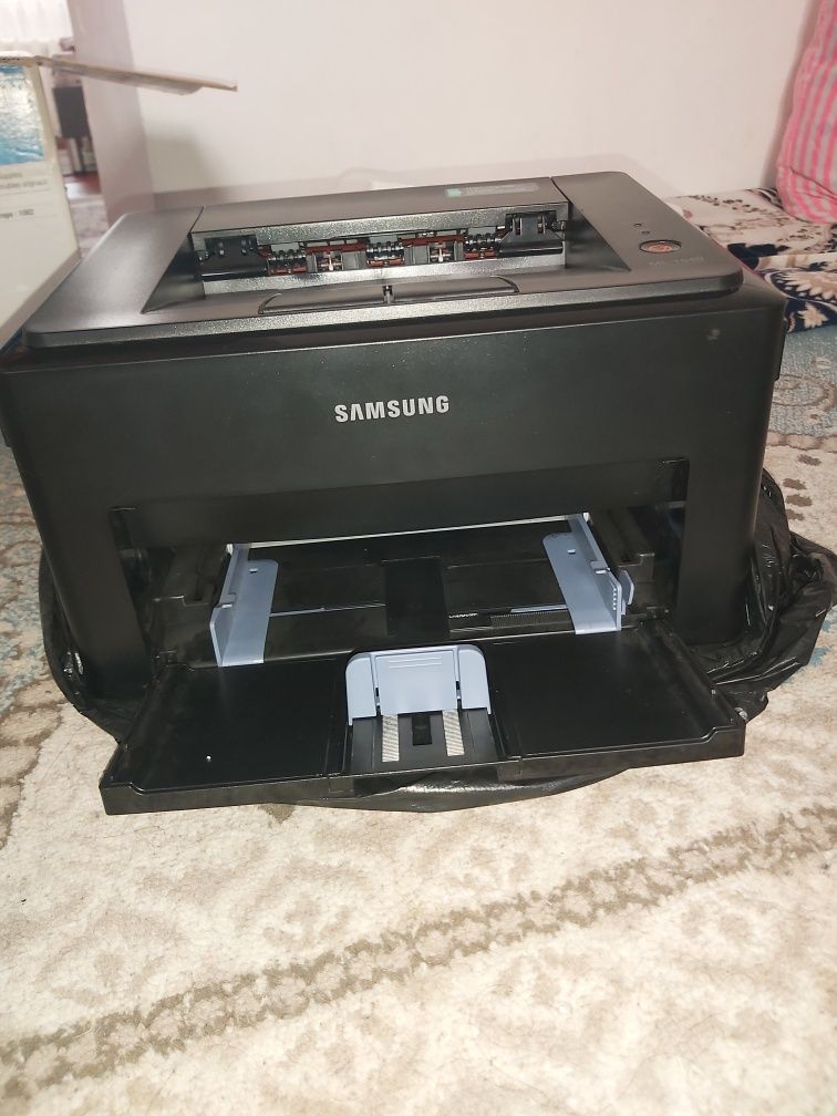 Принтер Samsung ML1640