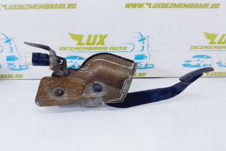 Pedala frana 465016578r 1.5 dci k9k Dacia Duster 1 seria