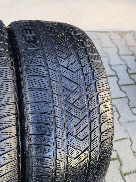 265 40 21 Pirelli