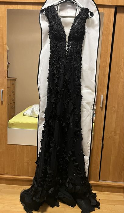 Бална рокля на Стоян Радичев