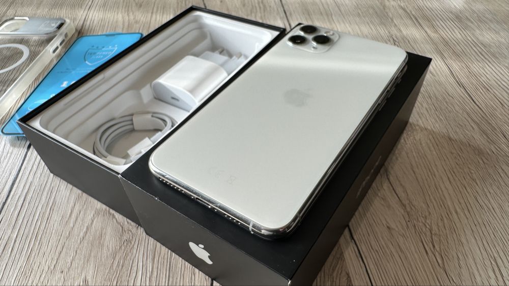 iPhone 11 Pro Max 64 GB