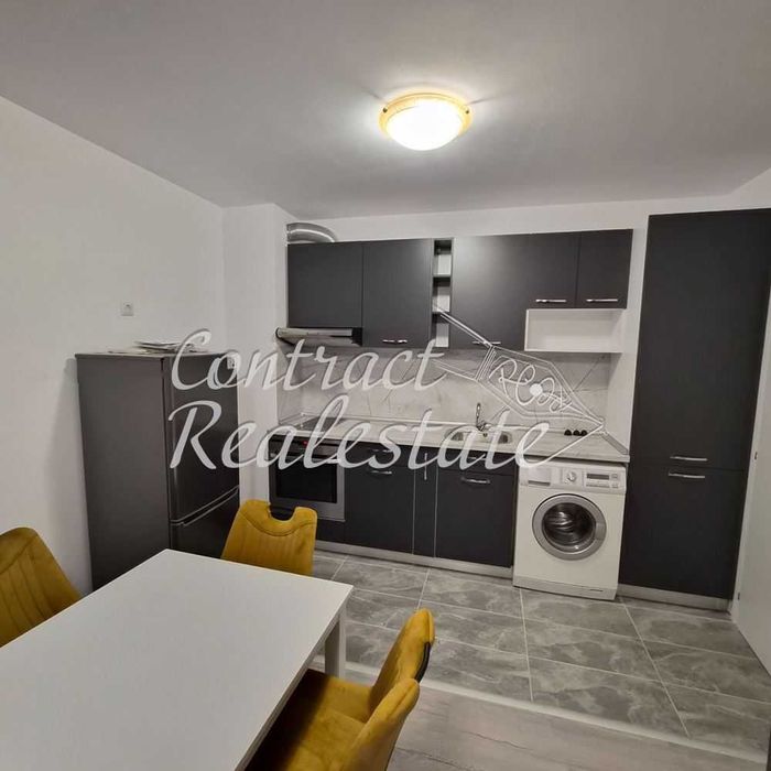 Чисто НОВ Двустаен м-ст Пчелина ! Паркомясто !