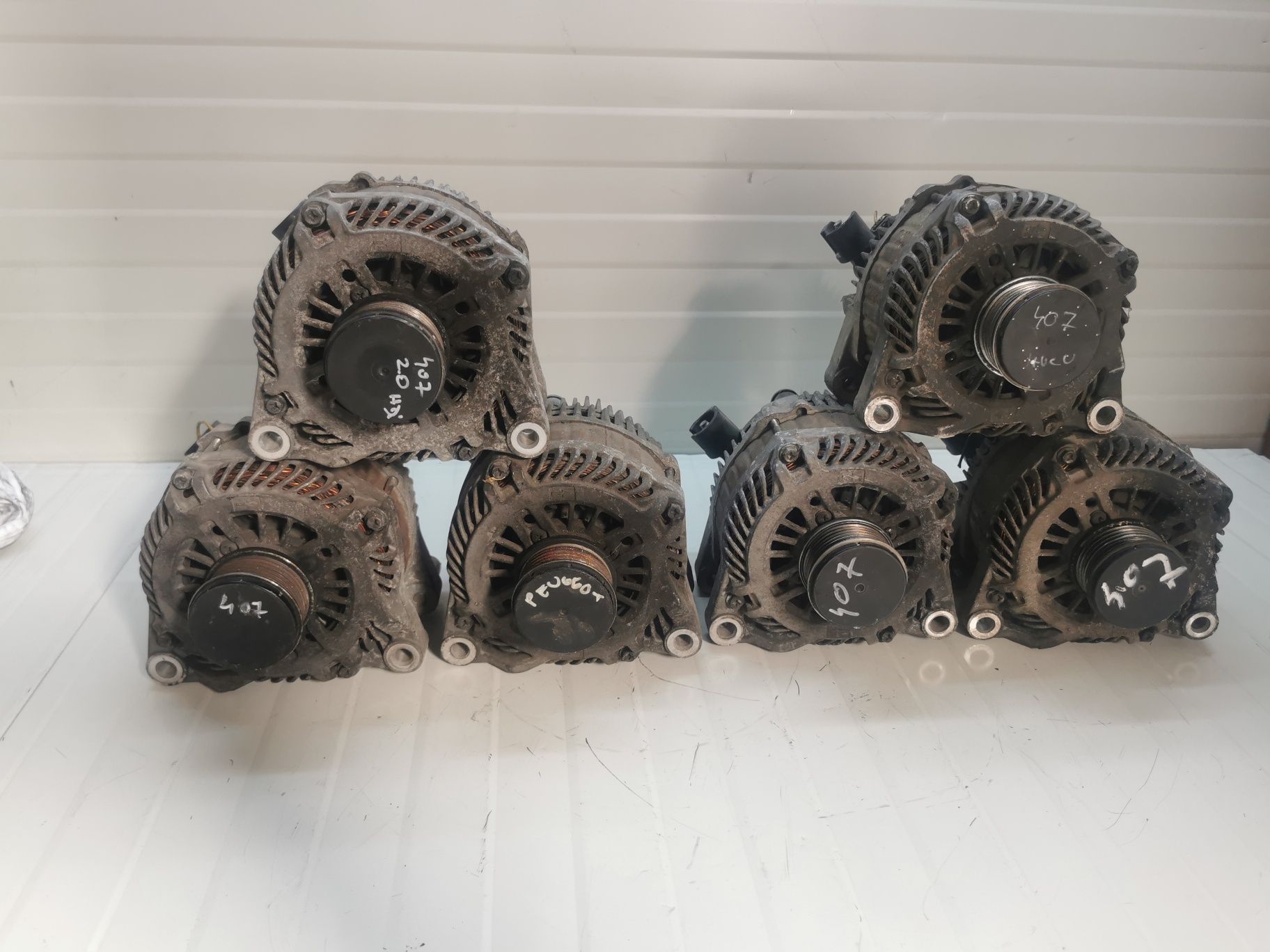 Alternator Peugeot 407 2.0hdi Citroen 2.0hdi 100lei bucata