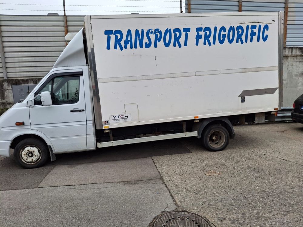 Vand dube cu cub Volkswagen si Mercedes Sprinter 4000 euro si 2500 eur