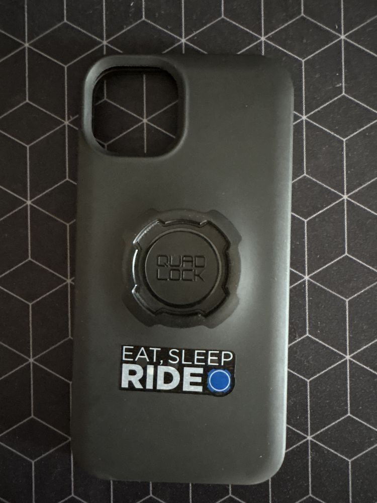Husa quad lock iphone 13