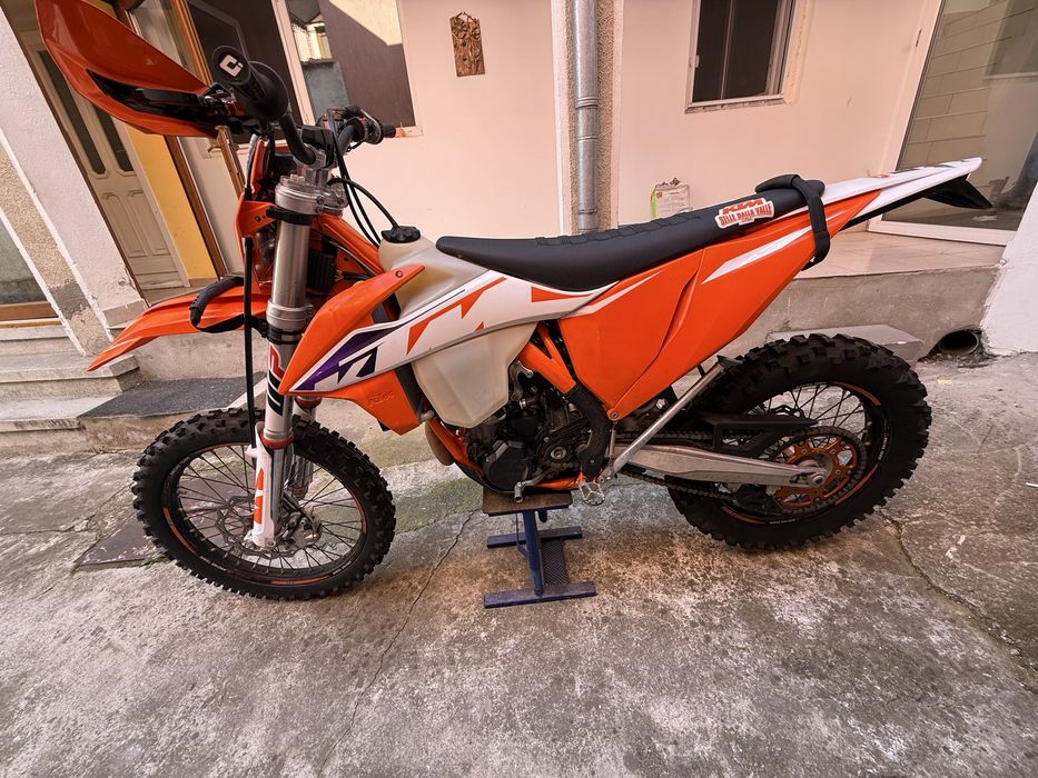 KTM EXC-F 350 4T 2023 — 52 ore, pregătită de distracție