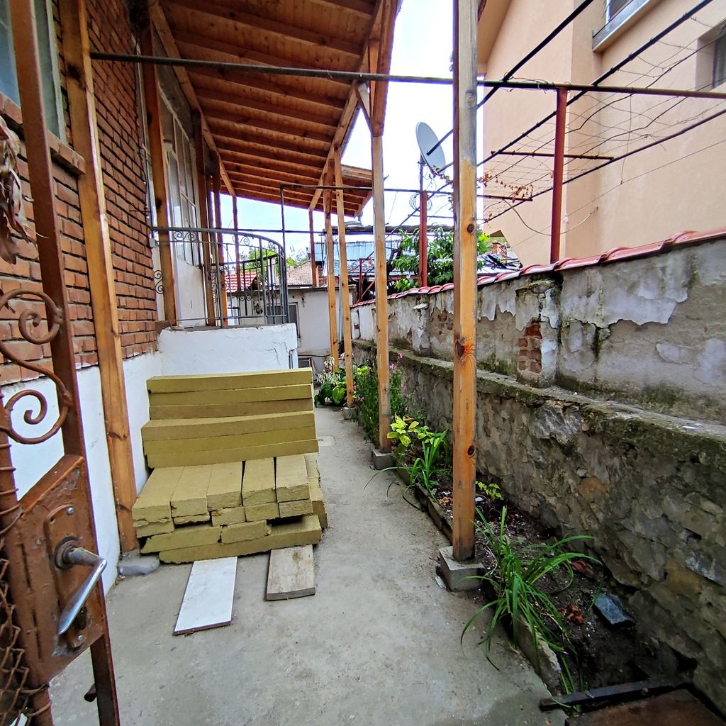 Продава се Къща в с. Брестовица, Област Пловдив - 78 кв.м за 1283 €/кв.м - Снимка #1