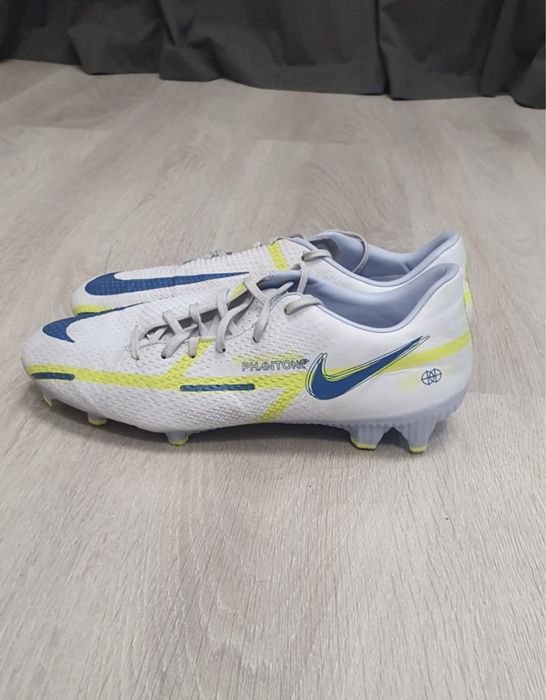 Nike Phantom GT бутонки