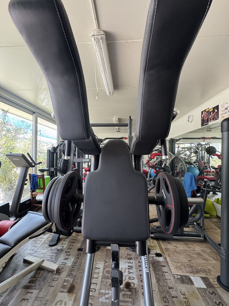 / Професионален силов уред Round Plate Loaded Super Squat Active Gym