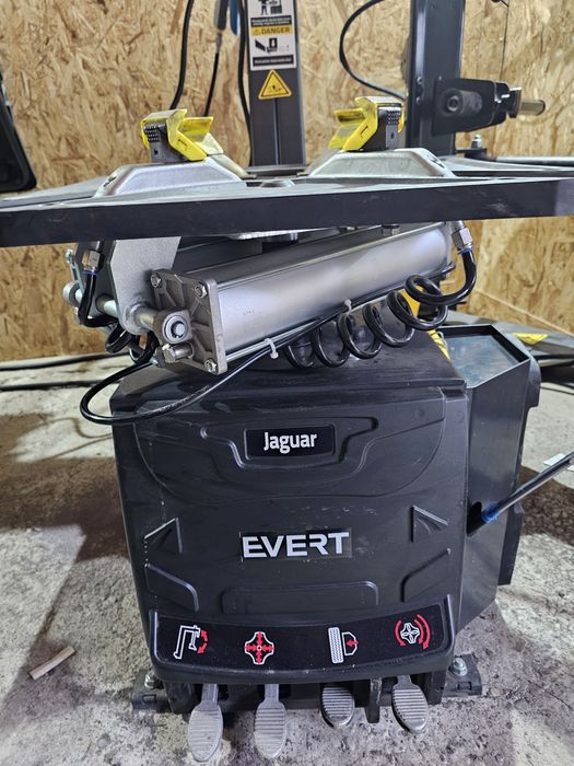 Masina dejantat anvelope