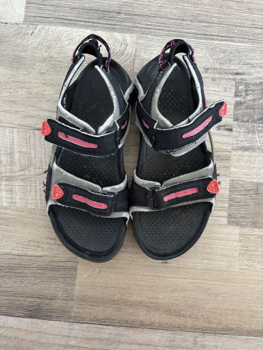 Sandale Sport Nike marime 36