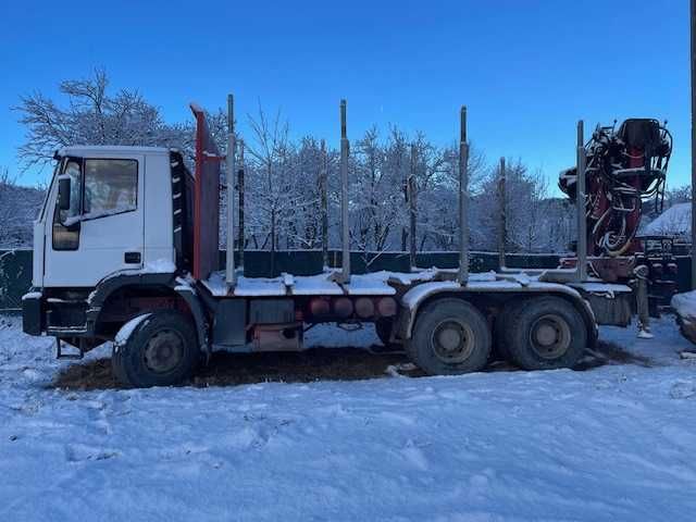 Camion forestier