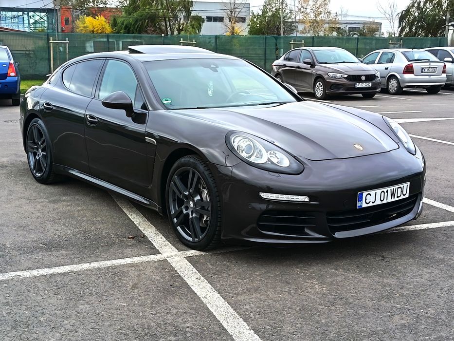 Porsche Panamera facelift 300 cp diesel  2015  variante la alt preț