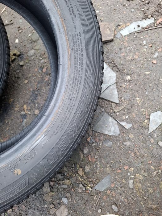 Vand 1 sau 2 anvelope 195 55 16 falken iarna am 3 buc dau și 1 buc