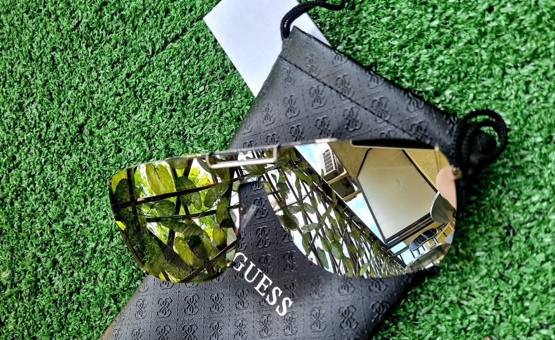 Нови Оригинални Слънчеви Очила GUESS 
Огледални Стъкла
80лв.