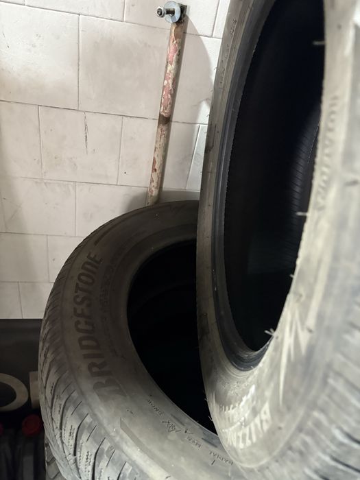 Vând Anvelope Iarna Briegestone 205/60/R16 92H