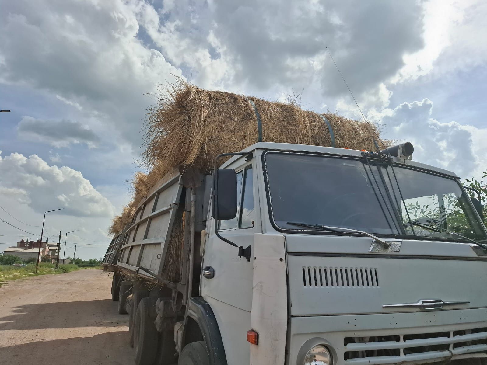 Продается тюк сена
