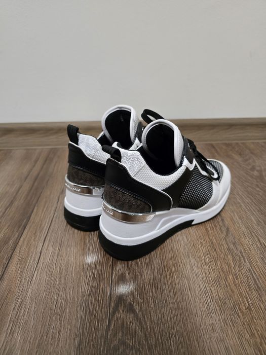 Michael Kors - Дамски обувки