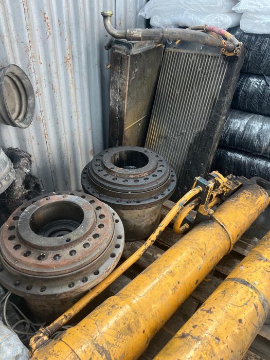 Hidromotor +șprochet excavator Liebher