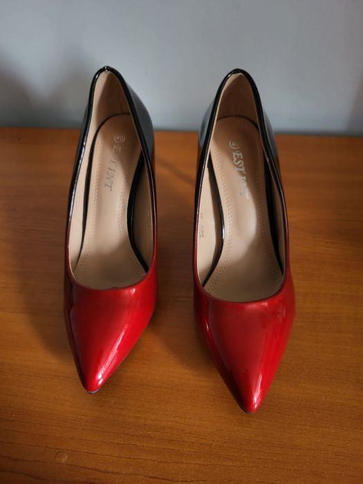 Pantofi dama rosii cu toc
