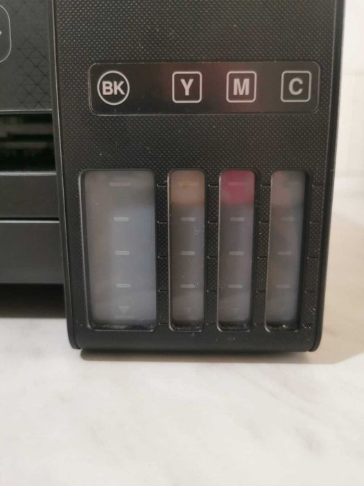 Imprimantă Epson EcoTank ET-2850 - Second Hand, Foarte Puțin Folosită!