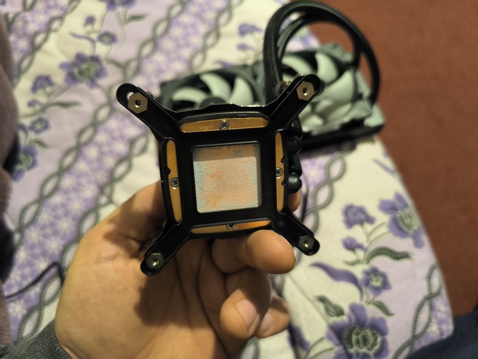 Coller,watercooler,racire pe lichid procesor