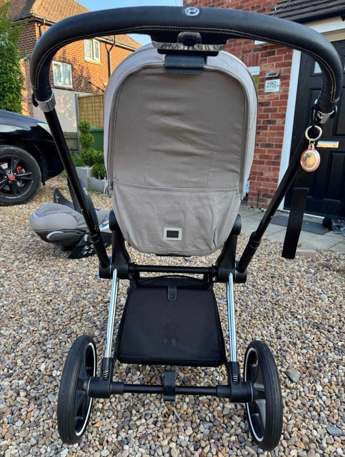 Cybex Priam 4.0 3 в 1 комплект + ISO FIX столче за кола, бебешки кош