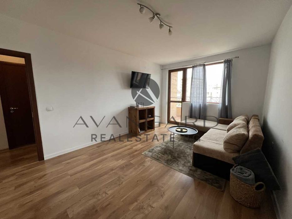 Продава се Тристаен апартамент в Пловдив, Център - 100 кв.м за 2729 €/кв.м - Снимка #2