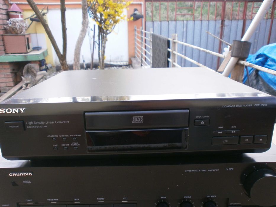 cd sony cdp m205 si m19, nu teac sau onkyo
