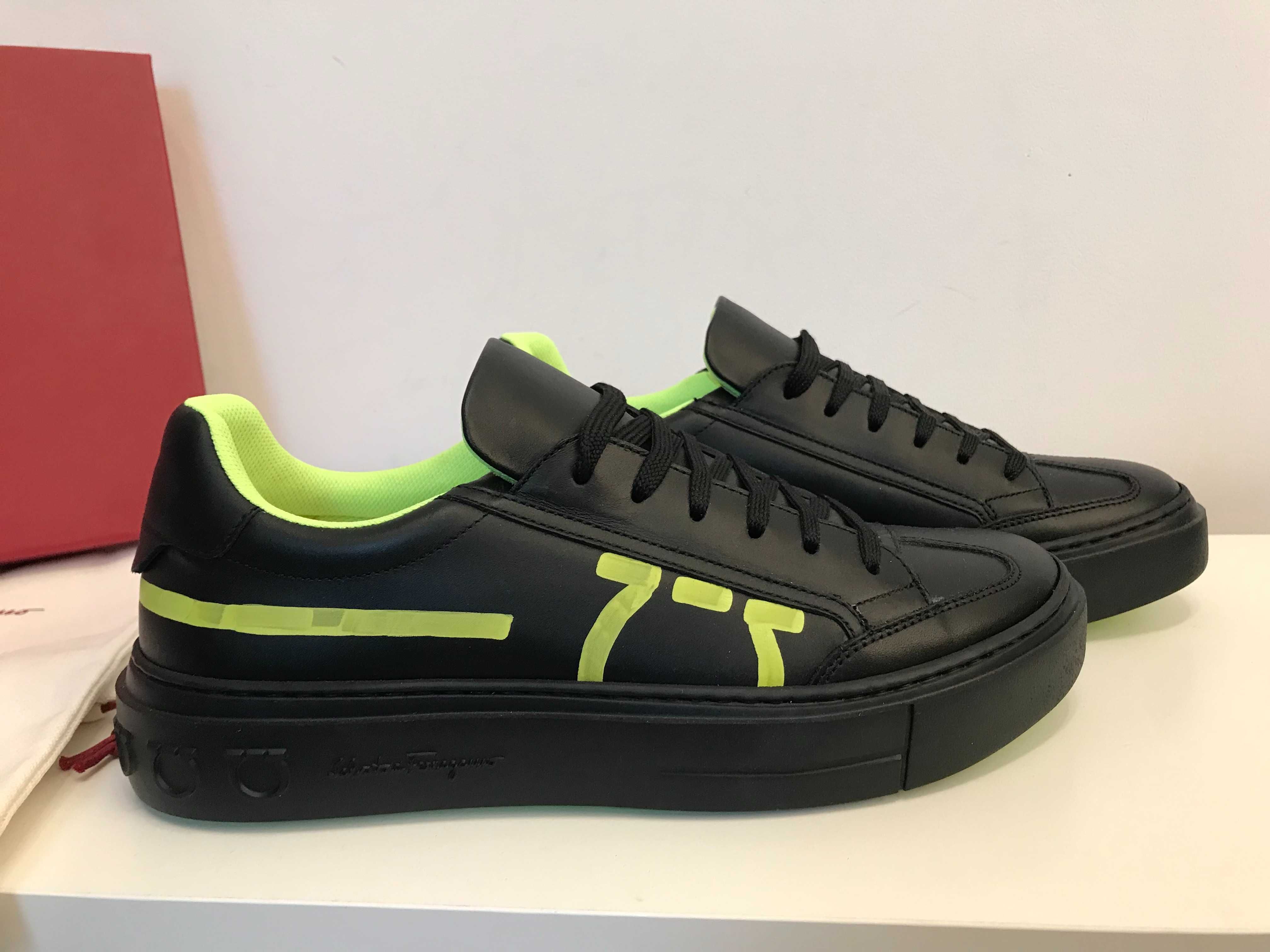 Salvatore Ferragamo 39, sneakers autentici, full box, retail 530 euro