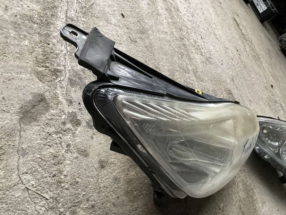 Комплелт фарове за Ford C Max 2013