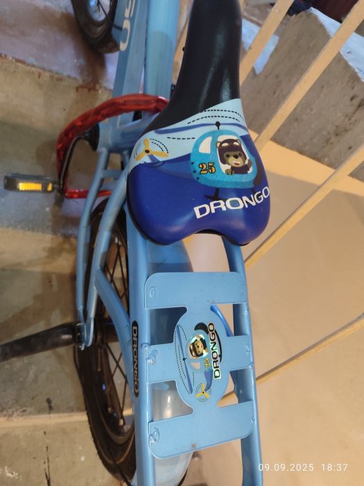 Продаю велосипед месяц назад купили почти новый. Продаю