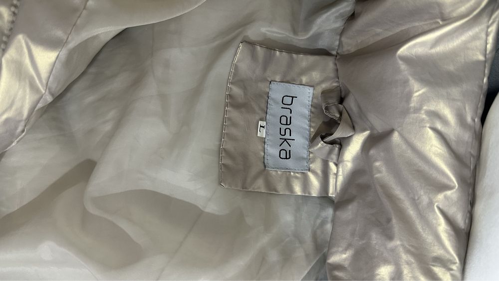 Қыстық куртка  brashka брендінен мұқтаж жанға беремін