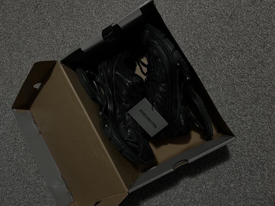 Balenciaga xpander