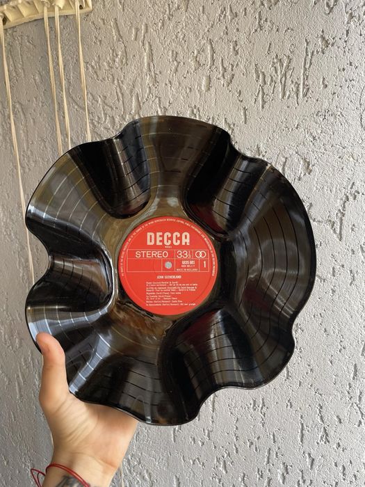 Грамофонни музикални плочи ,,купа”