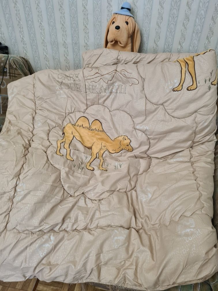 Продам одеяло из верблюжки двуспальное