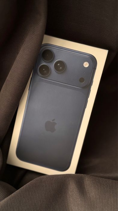 iPhone 17 pro max 1 TB