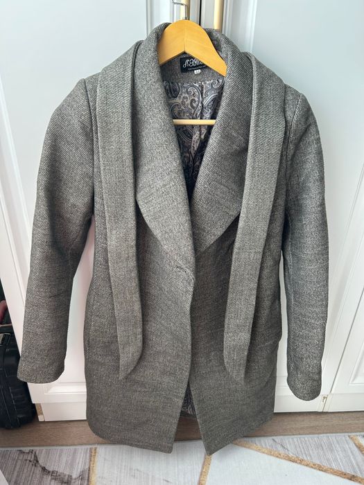 Пальто женское коричневый цвет