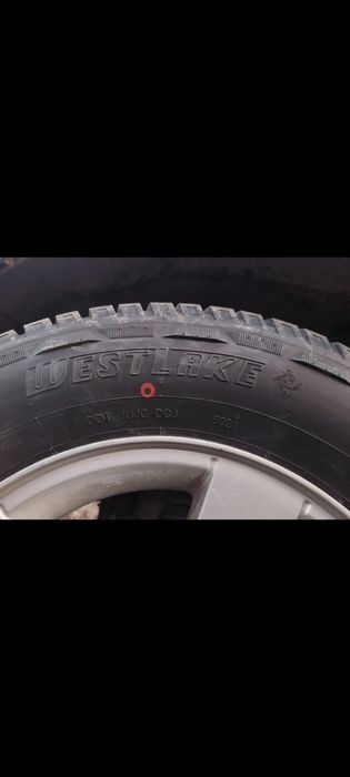 Anvelope 205/70/15 AT