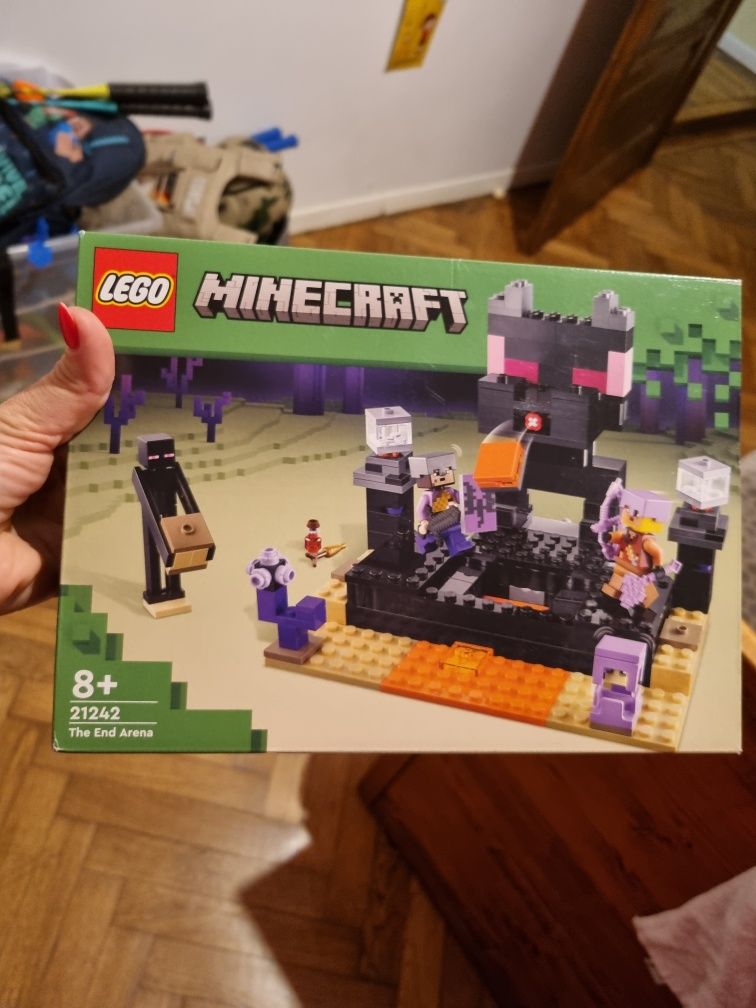 Lego Minecraft 21242, 252 de piese, 8 ani + sigilat