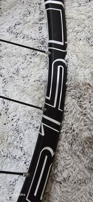 HoBu kanлu DT swiss xr 1501 ratchet глaвuнu. 29 цола 15x100 12x142