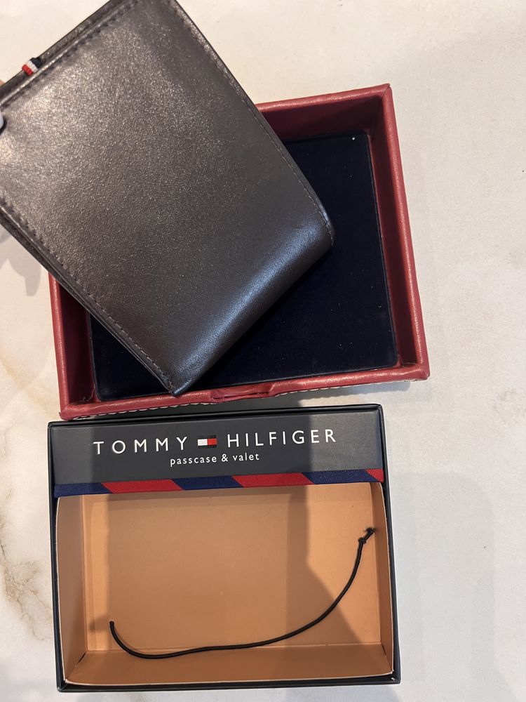 Tommy Hilfiger ест. кожа портмоне