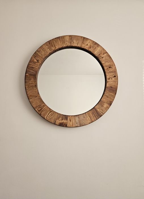 Кръгло огледало с дървена рамка тип Рустик
