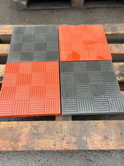 Плитка 3ка в наличии  30/30  33/33  40/40