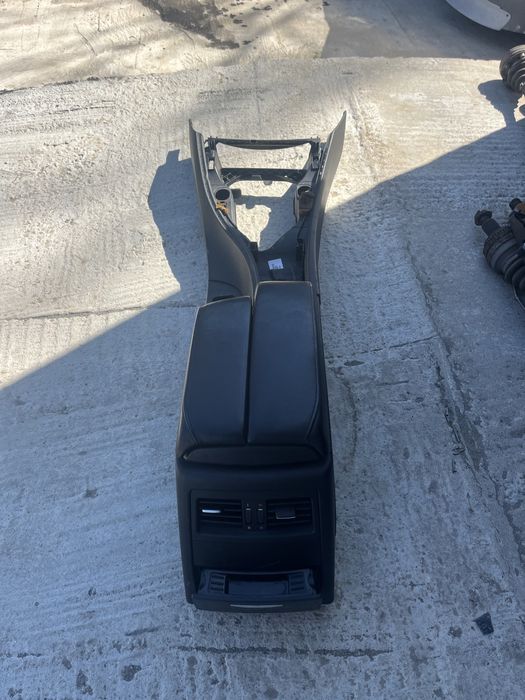 Подлакътник бмв е90 е91 е92 фейс bmw e90 e91 e92 подлакътник