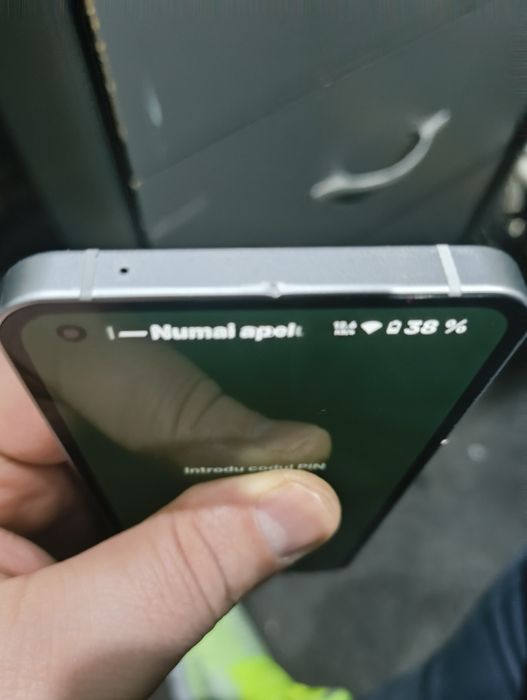 Vand/schimb nothing phone 1.