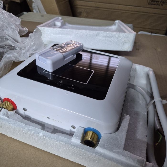 Мощен 7,5KW бойлер с дисплей и дистанционно управление.