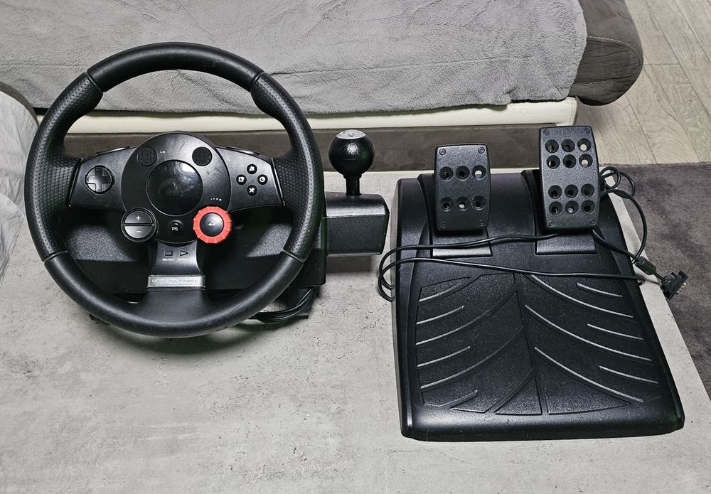 Волан Logitech Driving Force GT