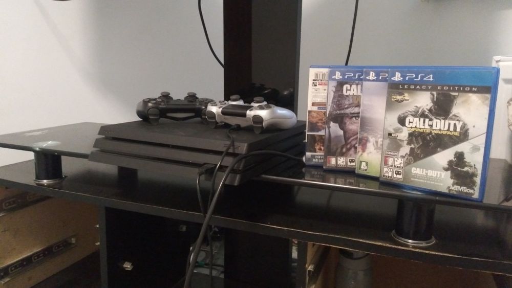 PS4 sotiladi kelishtirip beraman